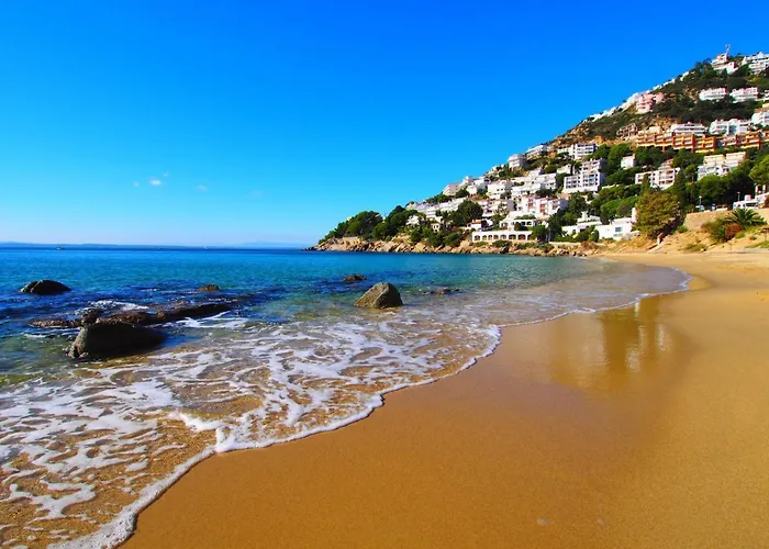 Apartment Platja De Roses-1 By Interhome